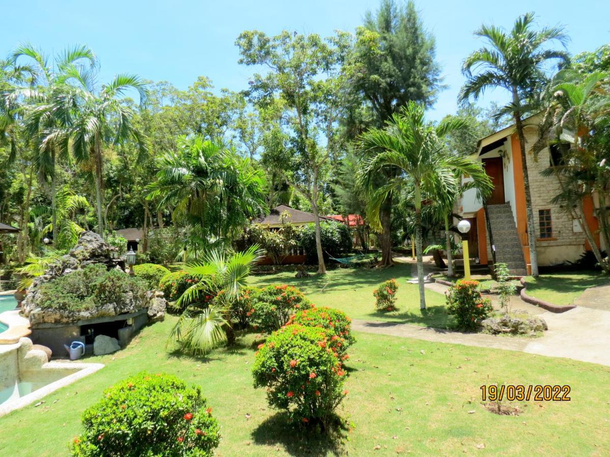 Alonaland Resort 팡라오 외부 사진